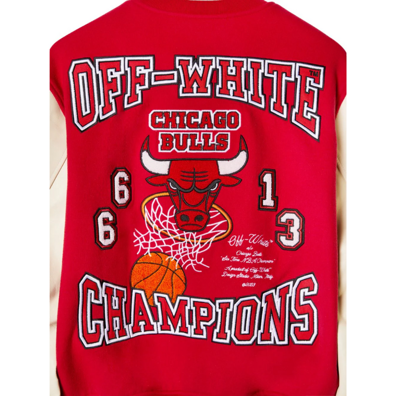 Jaqueta college Off-White™ c/o Chicago Bulls