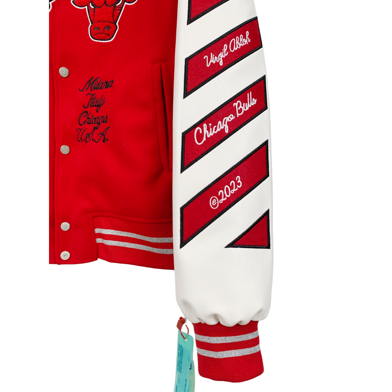 Jaqueta college Off-White™ c/o Chicago Bulls