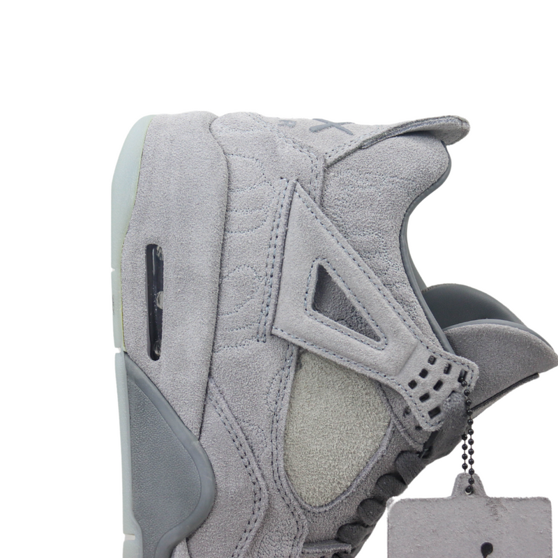 KAWS x Air Jordan 4 Retro "Cool Grey"