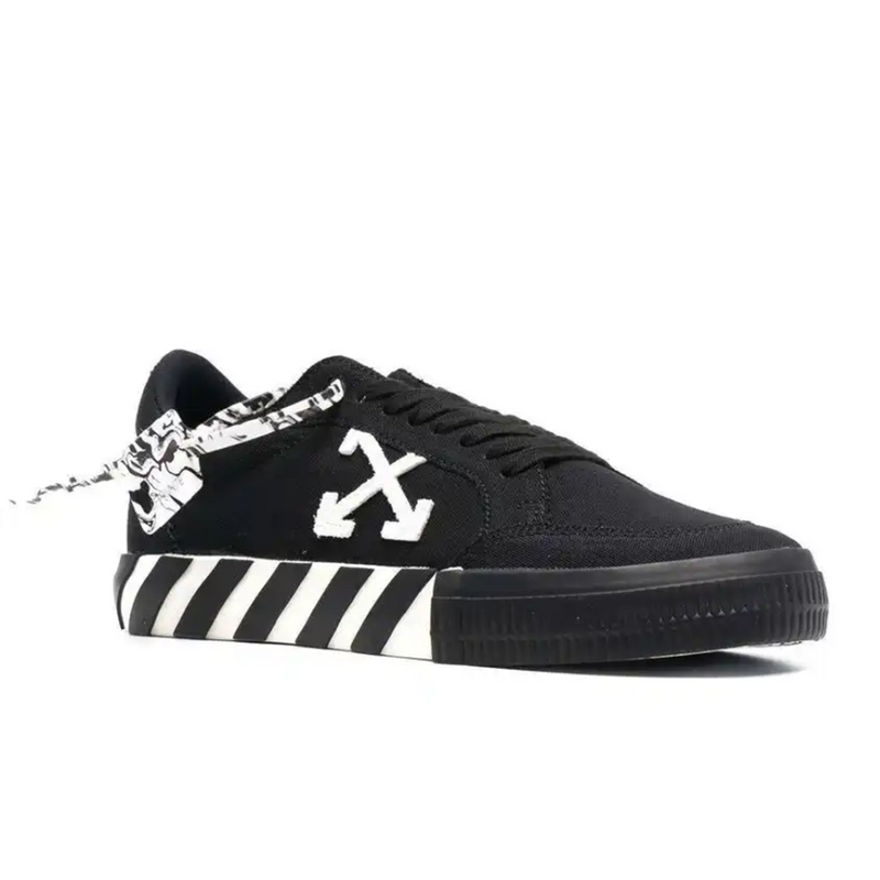 Off-White Vulcanized Low Black White Arrow